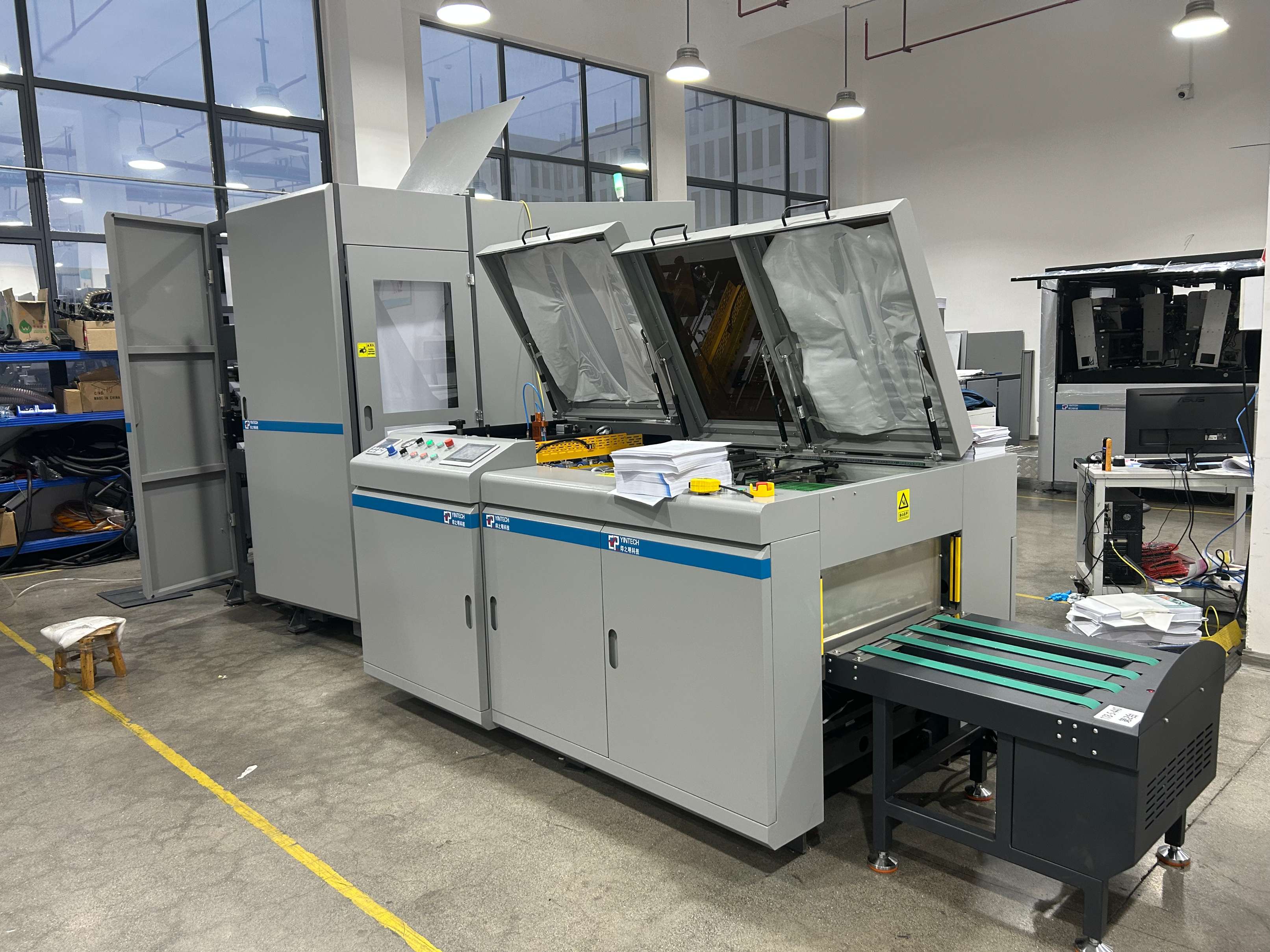 18743b43b0f1d9093229809f17539abf